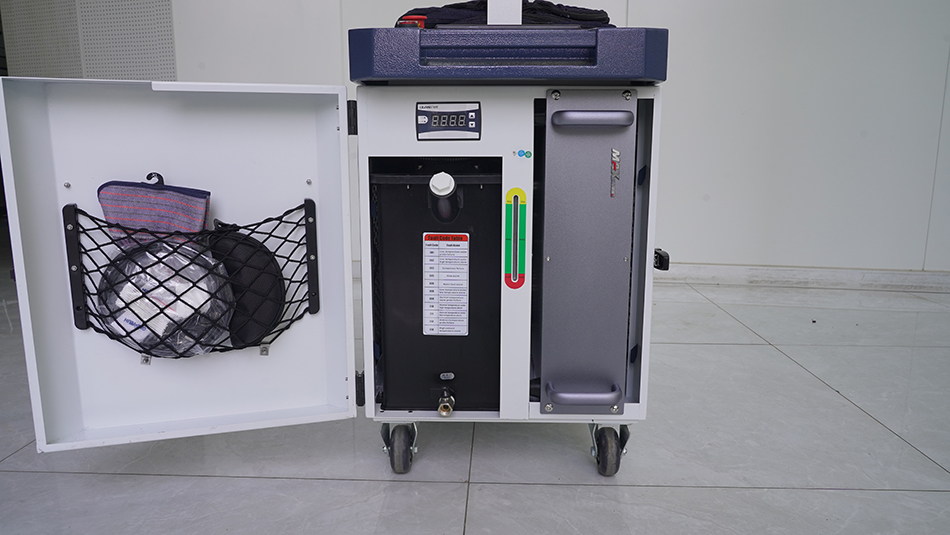 Industrial Laser For Sale - Przemysłowa maszyna do czyszczenia laserowego do