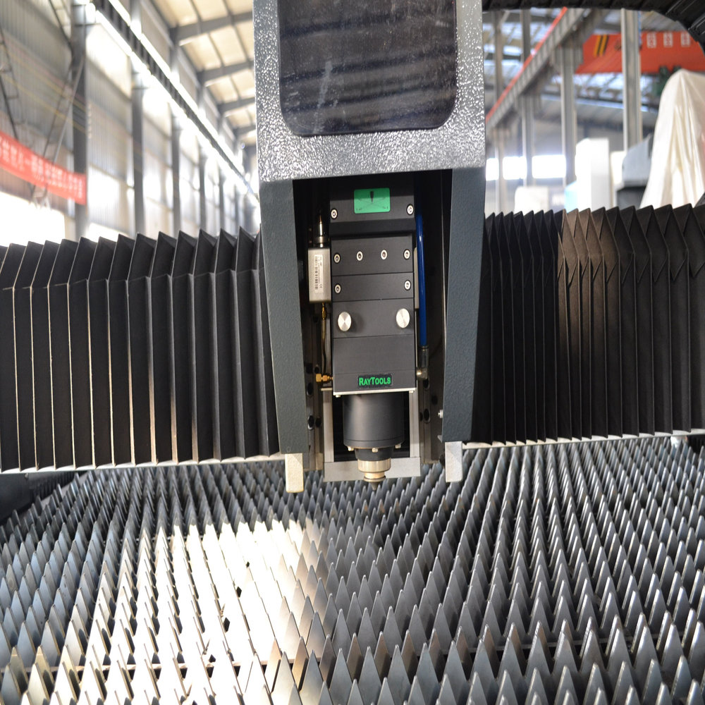 Wytrzymała, odsłonięta maszyna – Industrial Laser Cutters recenzja i cena